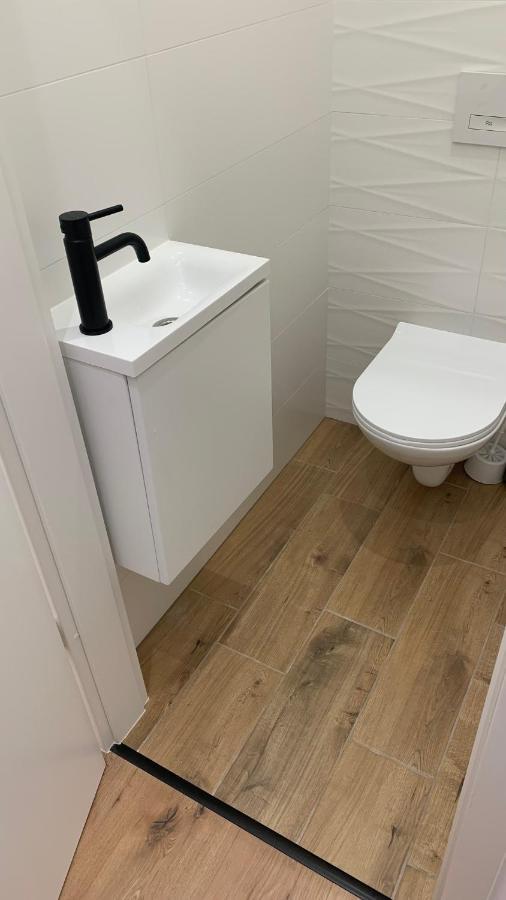 Sipsix Apartment - Modern 2 Bedroom Newly Renovated Flat With Ac In Budapest City Centre Budapeszt Zewnętrze zdjęcie