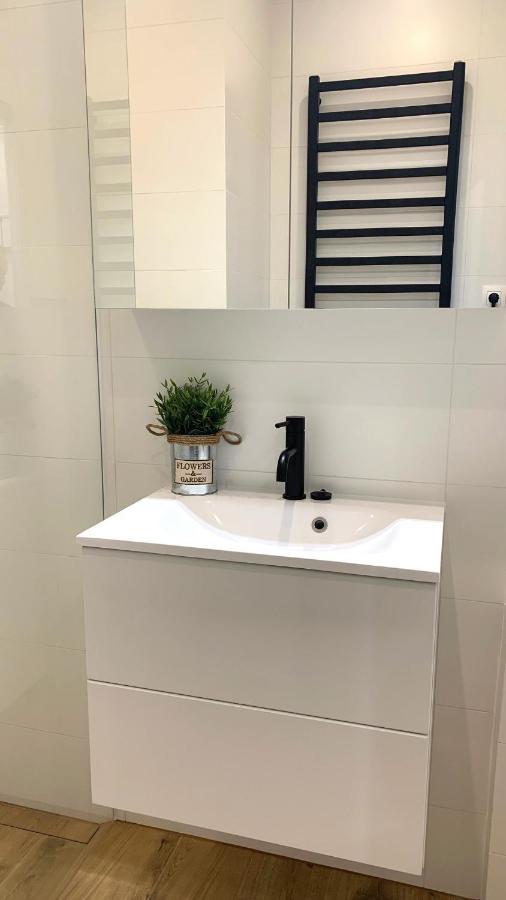 Sipsix Apartment - Modern 2 Bedroom Newly Renovated Flat With Ac In Budapest City Centre Budapeszt Zewnętrze zdjęcie