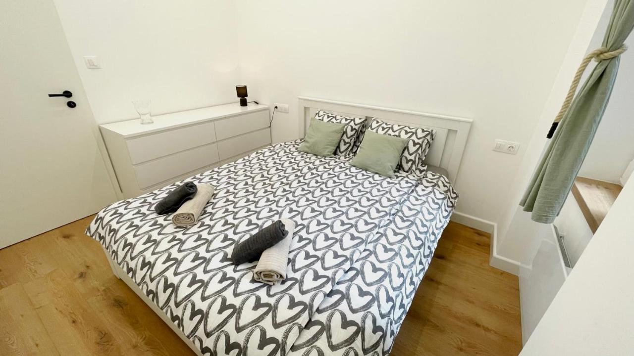 Sipsix Apartment - Modern 2 Bedroom Newly Renovated Flat With Ac In Budapest City Centre Budapeszt Zewnętrze zdjęcie